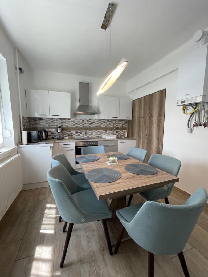 Thermal Next I Weninger Apartman Kiskunhalas Exteriör bild