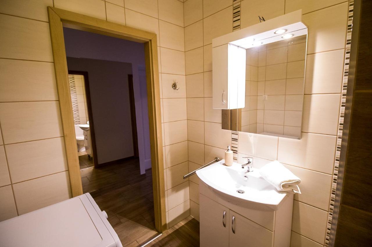 Thermal Next I Weninger Apartman Kiskunhalas Exteriör bild